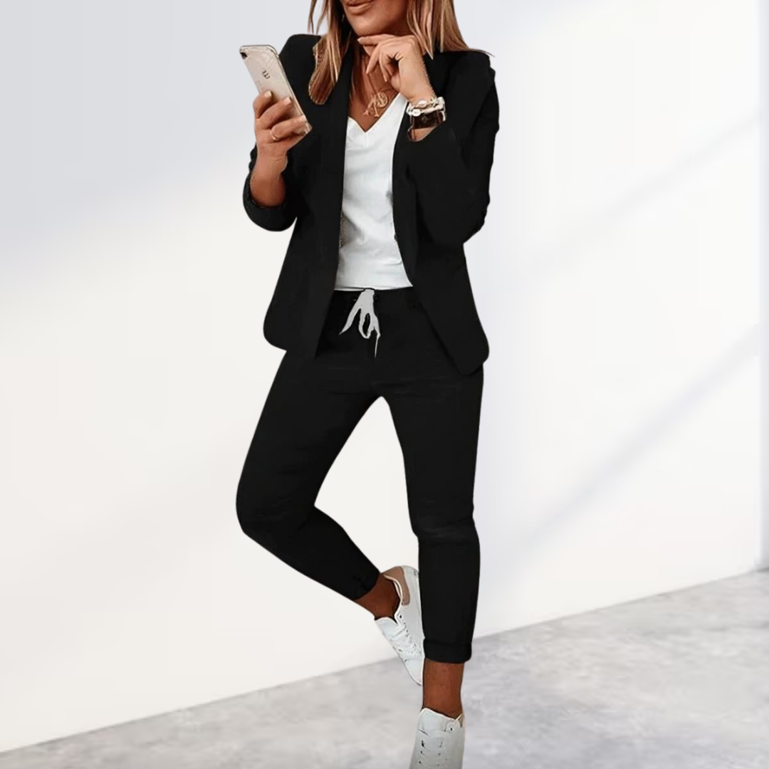 Oversized Blazer and Jogging Trousers Set for Women