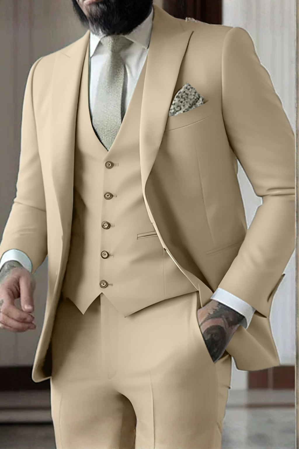 Slim Fit Peak Lapel Three Piece Suit for Men