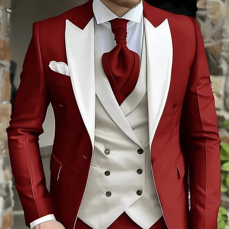 Double-Breasted Peak Lapel Three-Piece Suit for Men - Burgundy