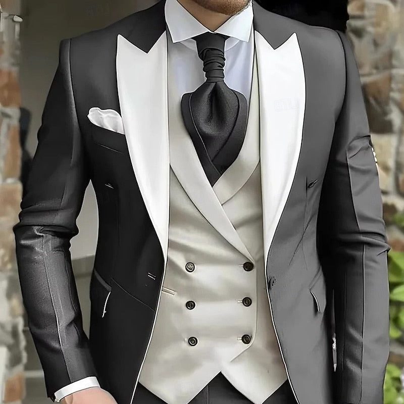 Double-Breasted Peak Lapel Three-Piece Suit for Men - Grey