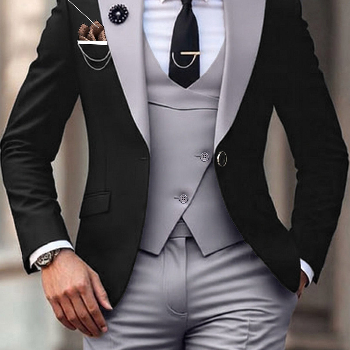 Three-Piece Suit with Contrast Peak Lapel for Men - Grey