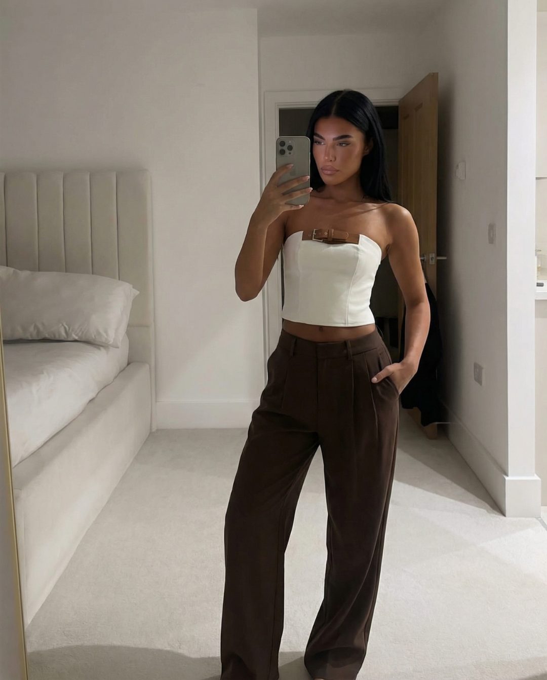 High-Waisted Wide-Leg Pleated Trousers for Women