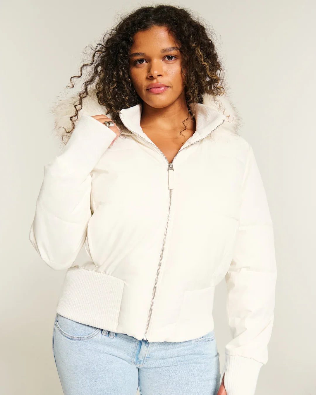 Hooded Puffer Jacket with Faux Fur Collar for Women - View 3