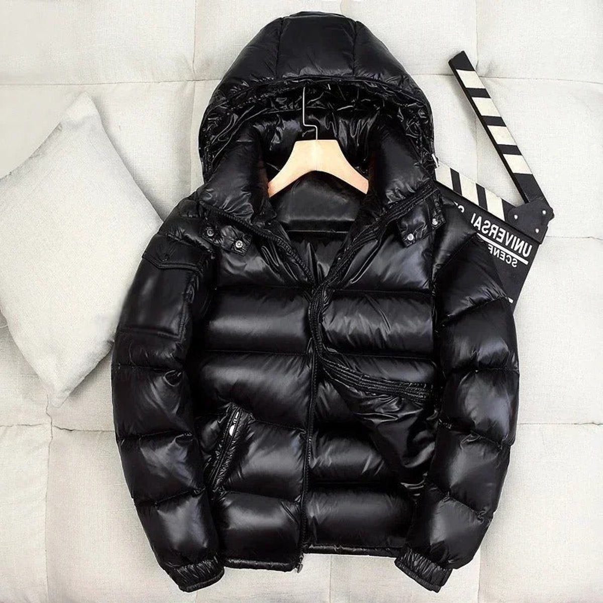 Hooded Quilted Down Puffer Jacket for Men - Schwarz