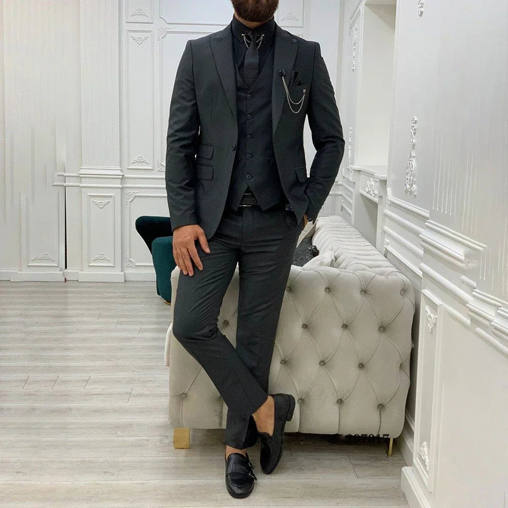 Notch Lapel Single-Breasted Three-Piece Suit for Men