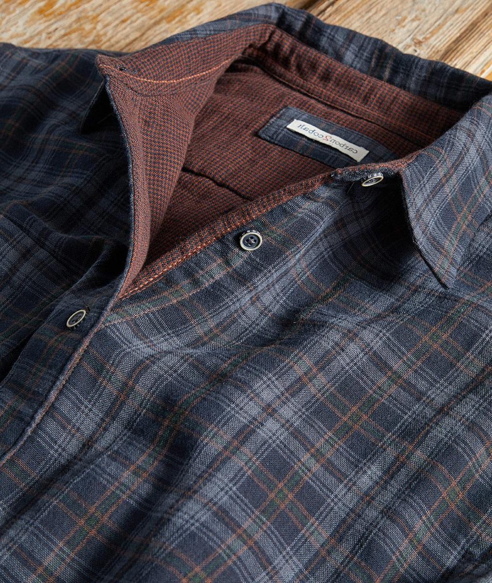 Plaid Button-Down Shirt with Pointed Collar for Men