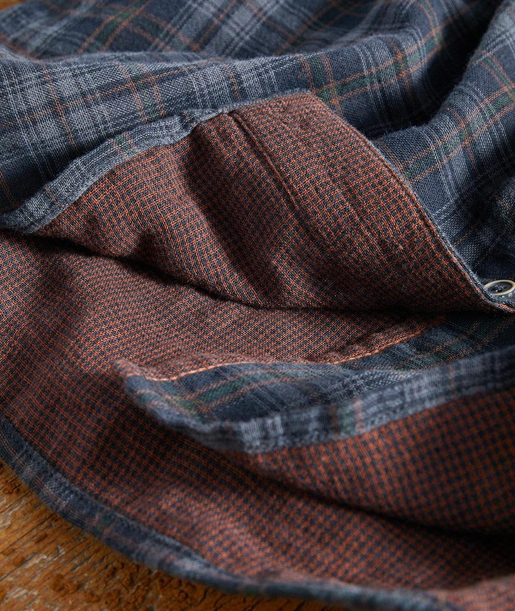 Plaid Button-Down Shirt with Pointed Collar for Men - View 4