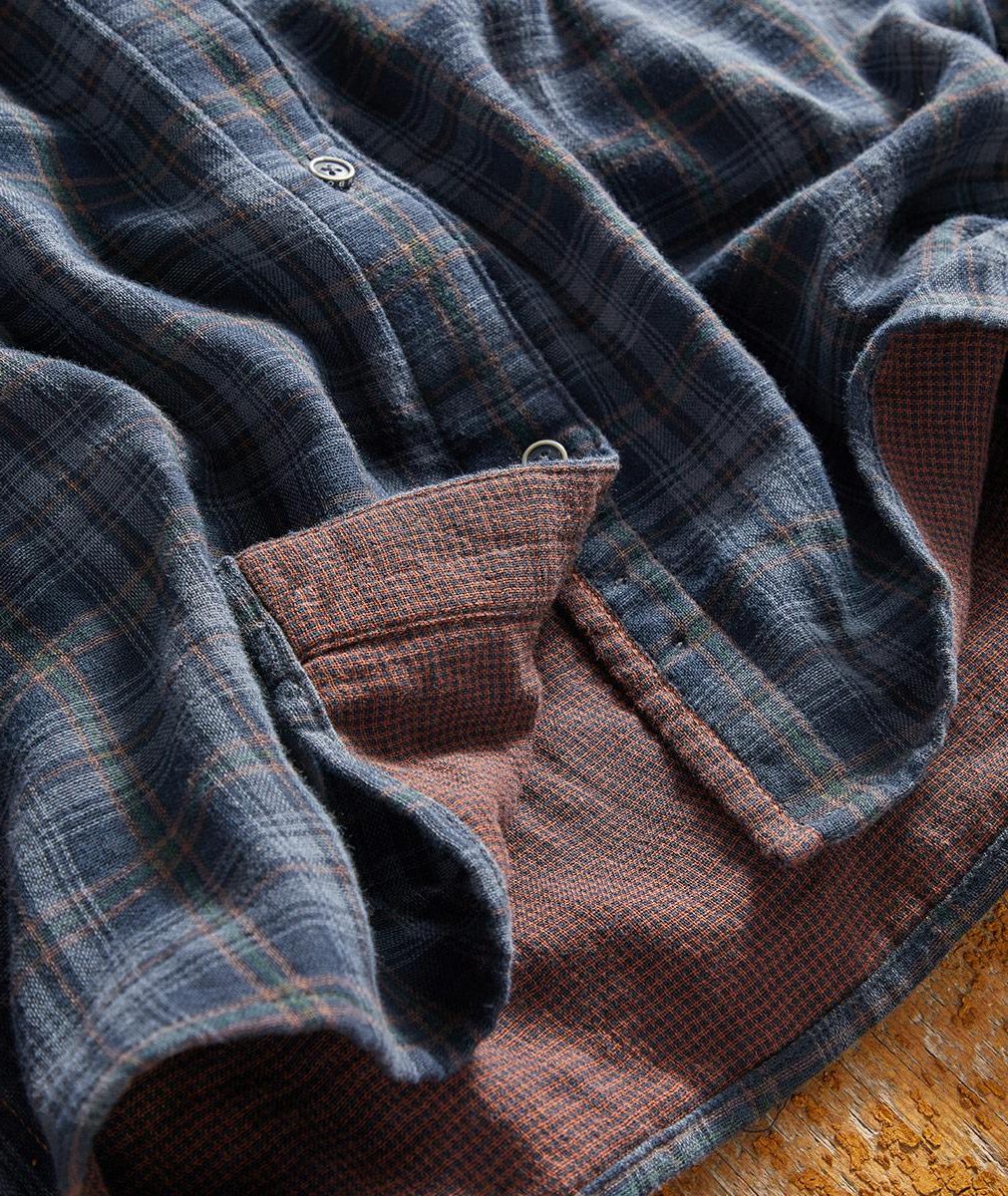 Plaid Button-Down Shirt with Pointed Collar for Men - View 5