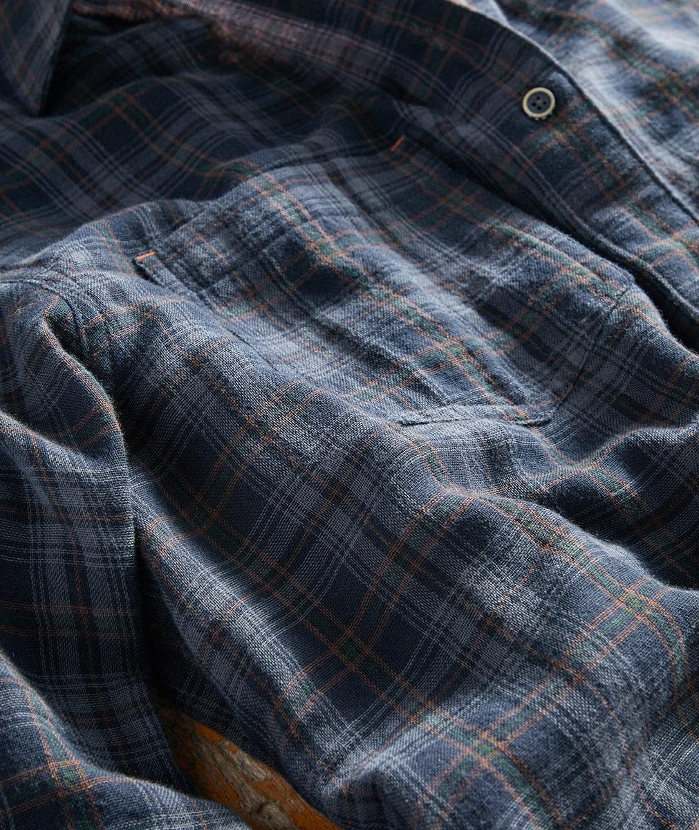 Plaid Button-Down Shirt with Pointed Collar for Men - View 6