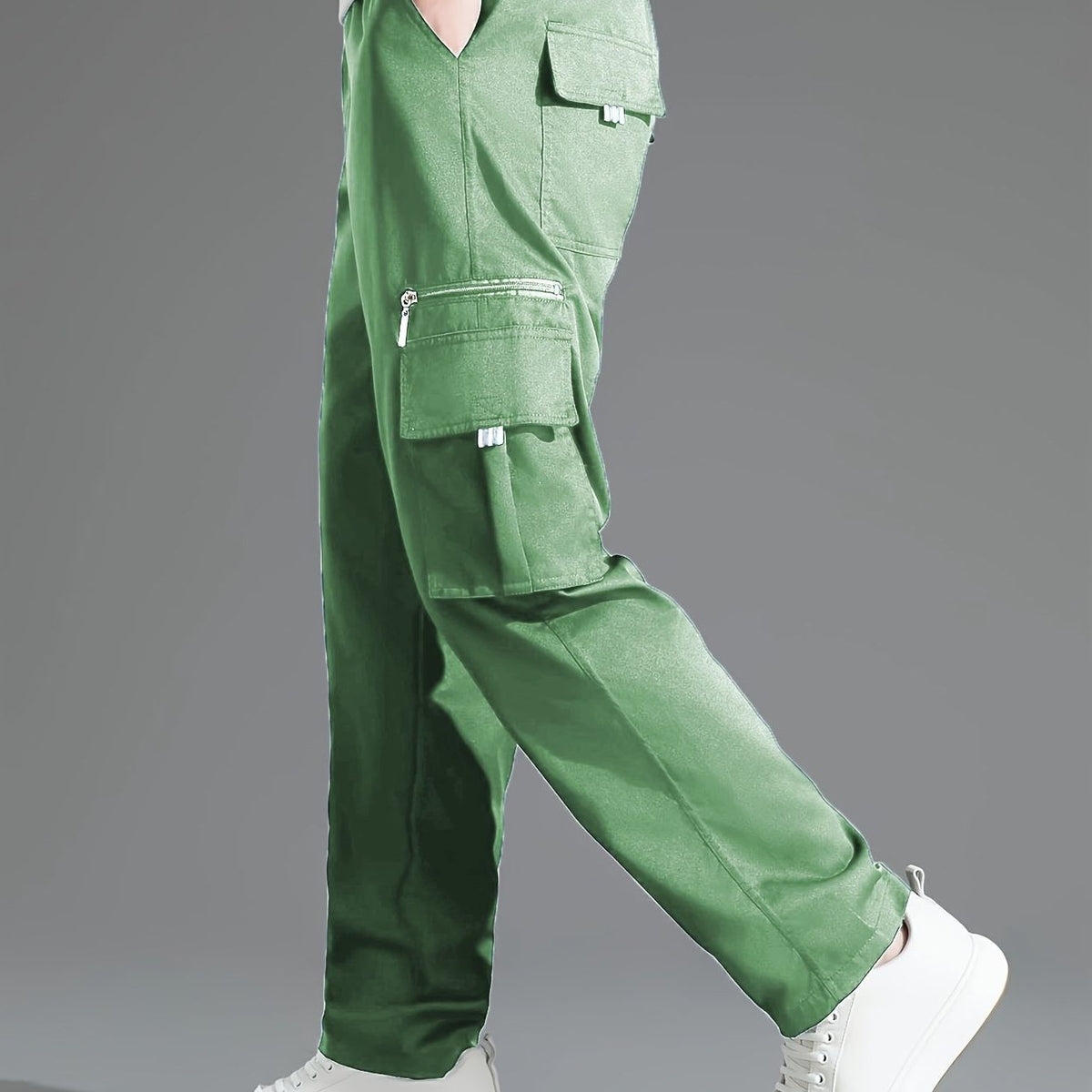 Relaxed Cargo Trousers with Multiple Pockets for Men - Grass Green