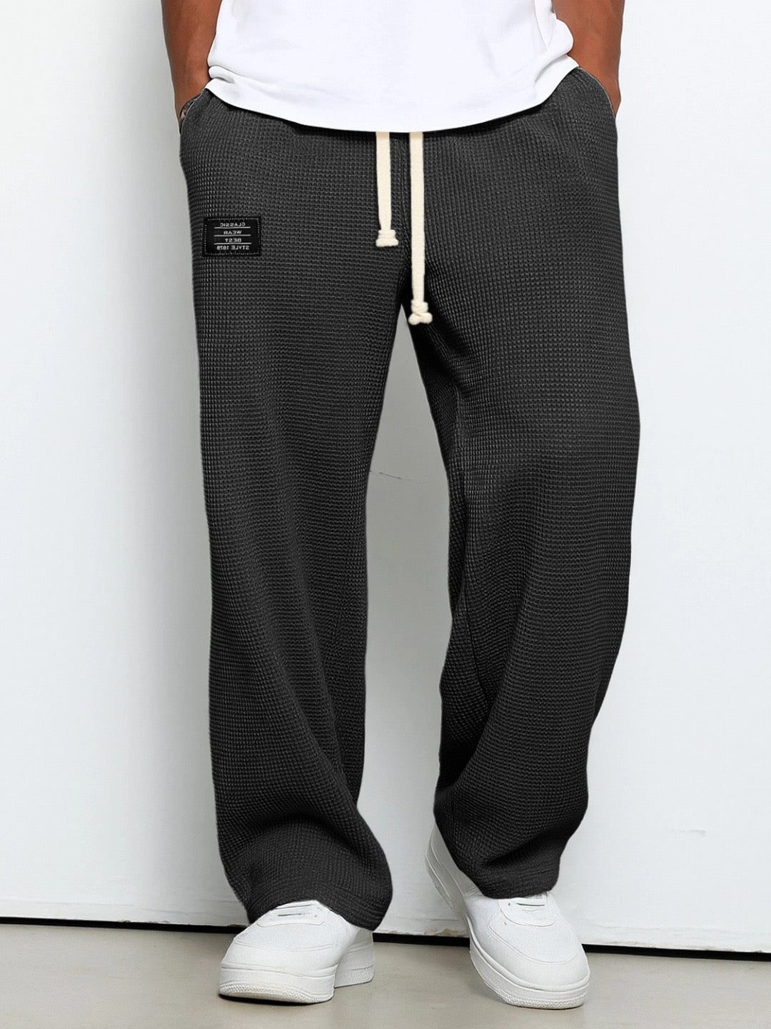 Relaxed Fit Textured Trousers for Men - Noir