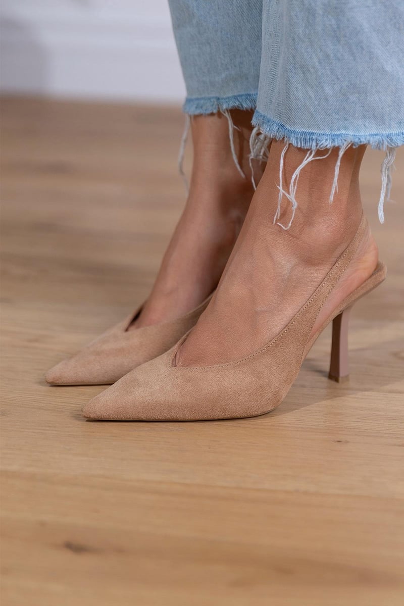Pointed Toe Heels for Women